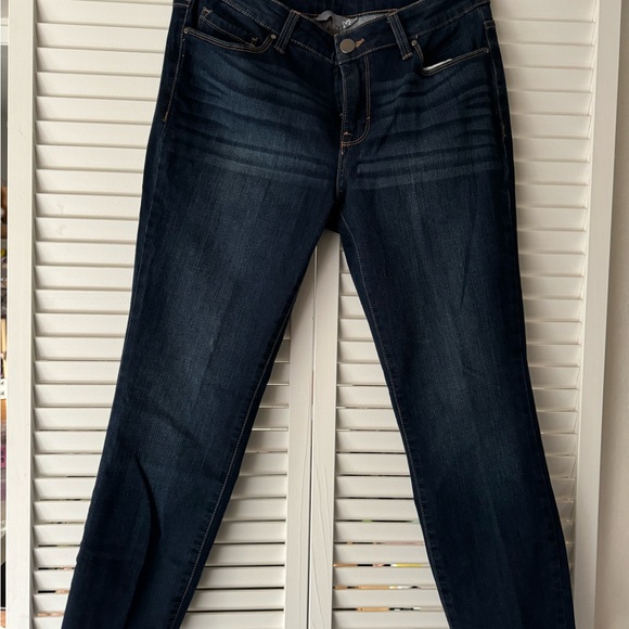 Bundle of 3 pairs women jeans 
size: 6/28

Lucky brand, Zara, Sears - Picture 6 of 11